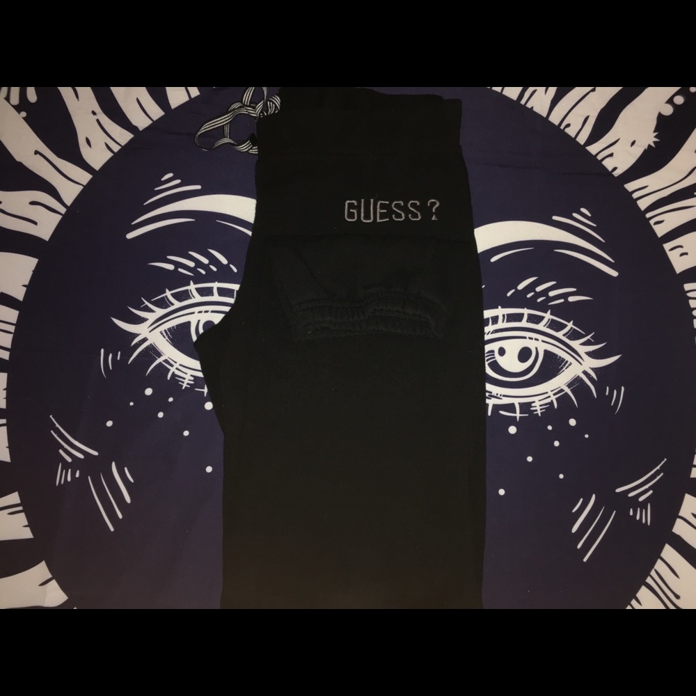 GUESS sweatpants!